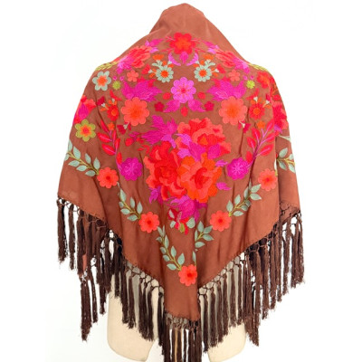 Mantoncillo Remedios marrón con rosa